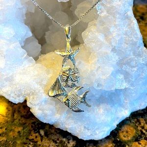 Sterling Silver Diamond Cut Nautical Pendant Retail 225.00 NWT